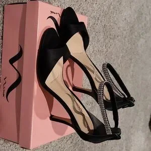 Nina varetta sandal new arrivals